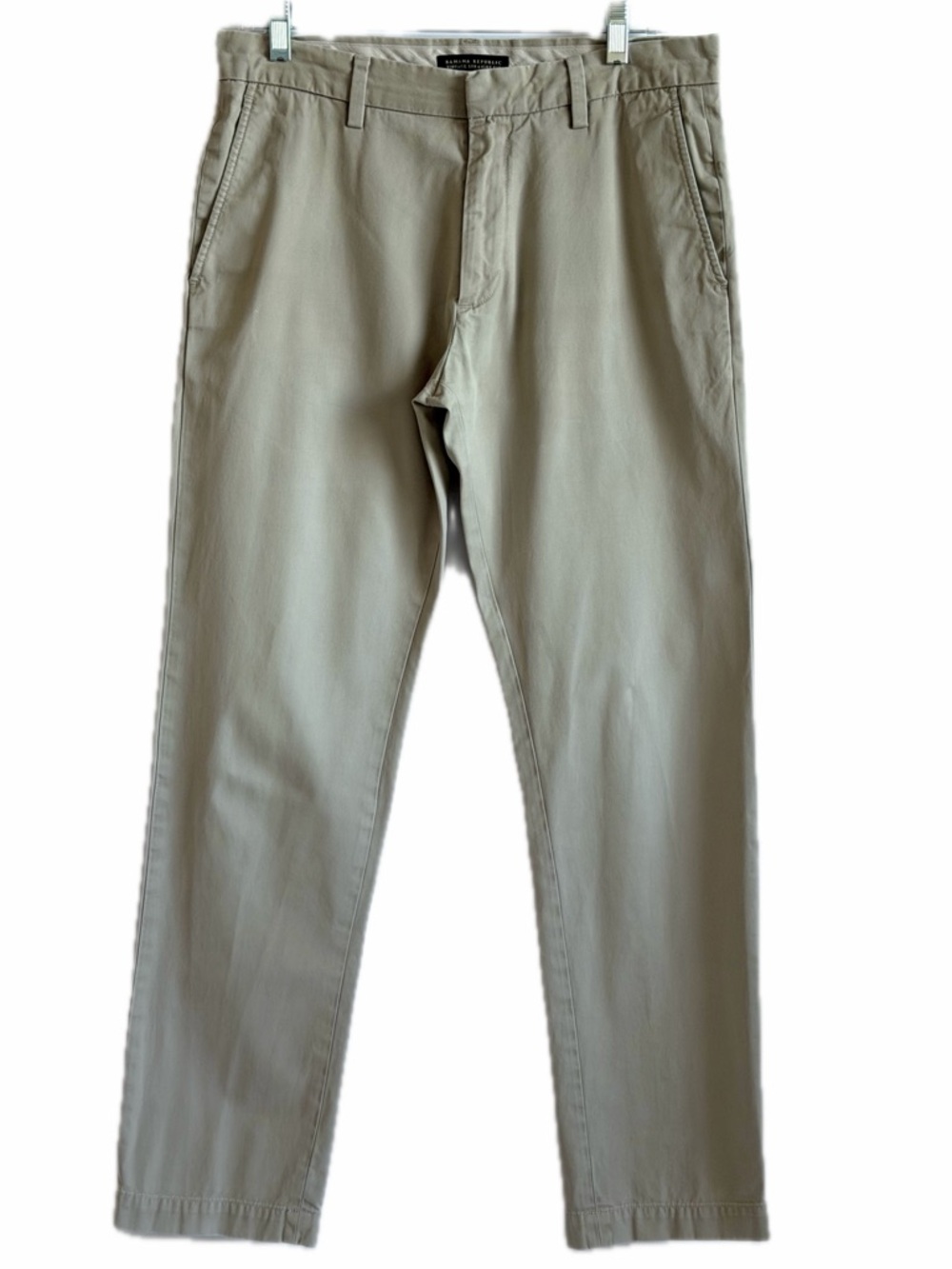 Men’s Banana Republic Vintage Straight Fit Khaki Pants~Retail $110